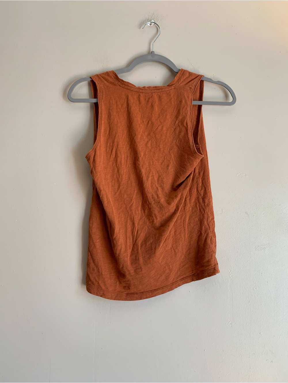 Madewell Rust Orange V-Neck Pocket Tank Women Shirt Top Size XS Casual - Picture 3 of 3